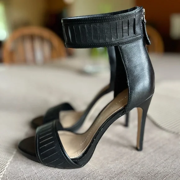 Gianni Bini Black Stiletto Heels with Textured Ankle Strap 8.5M EUC - Picture 2 of 14